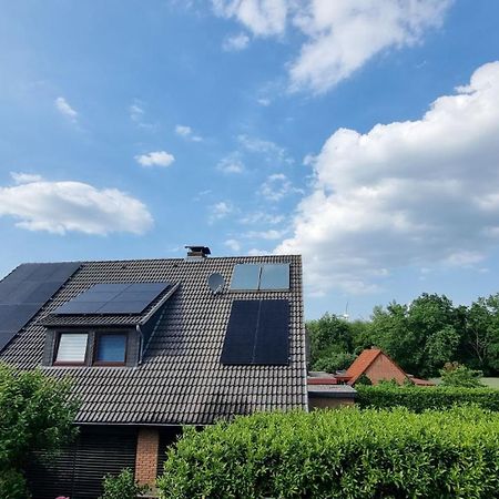 Lueneburg-Melbeck, 105 Qm Mit Fernsicht, Ruhige Sackgasse, Fussbodenheizung, Wallbox Gegen Gebuehr Exterior foto